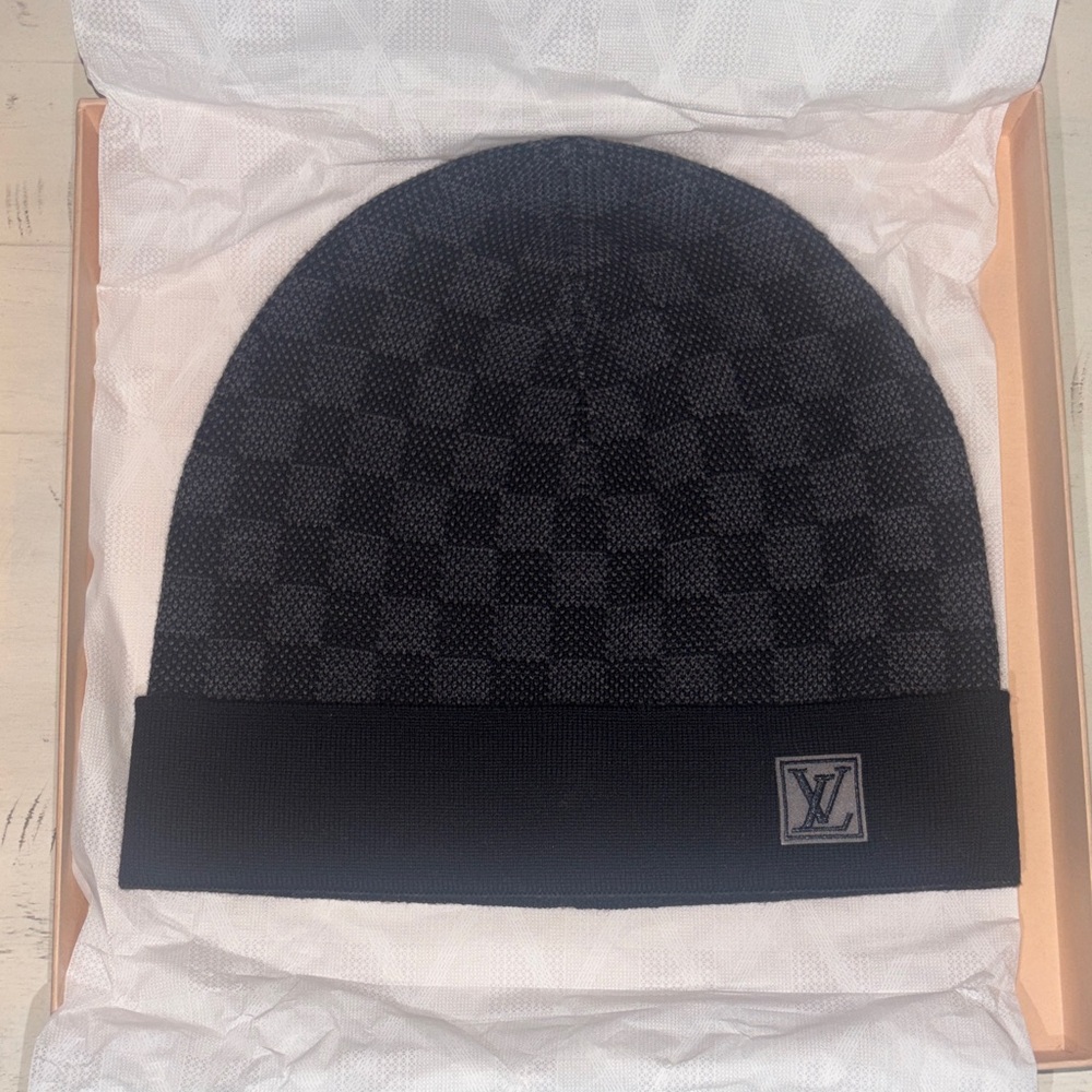 Louis Vuitton Orange Box with Navy Pull-Tab